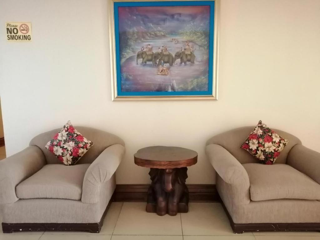 Hotel Asuncion Laoag Buitenkant foto
